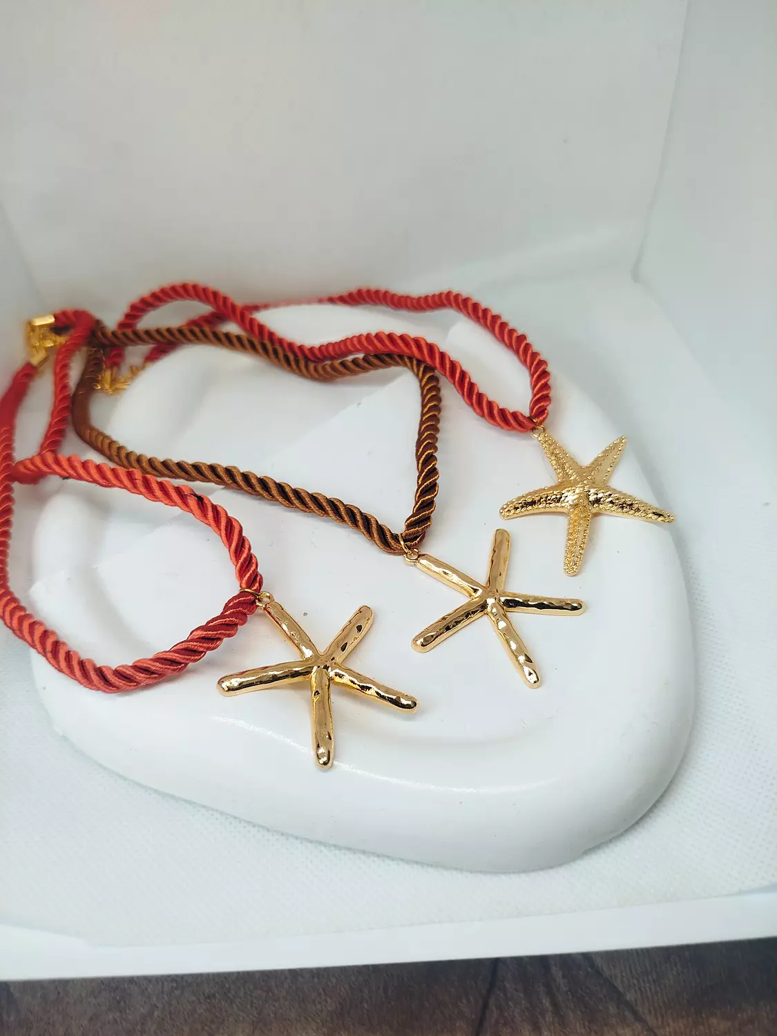 Chunky star necklace  image