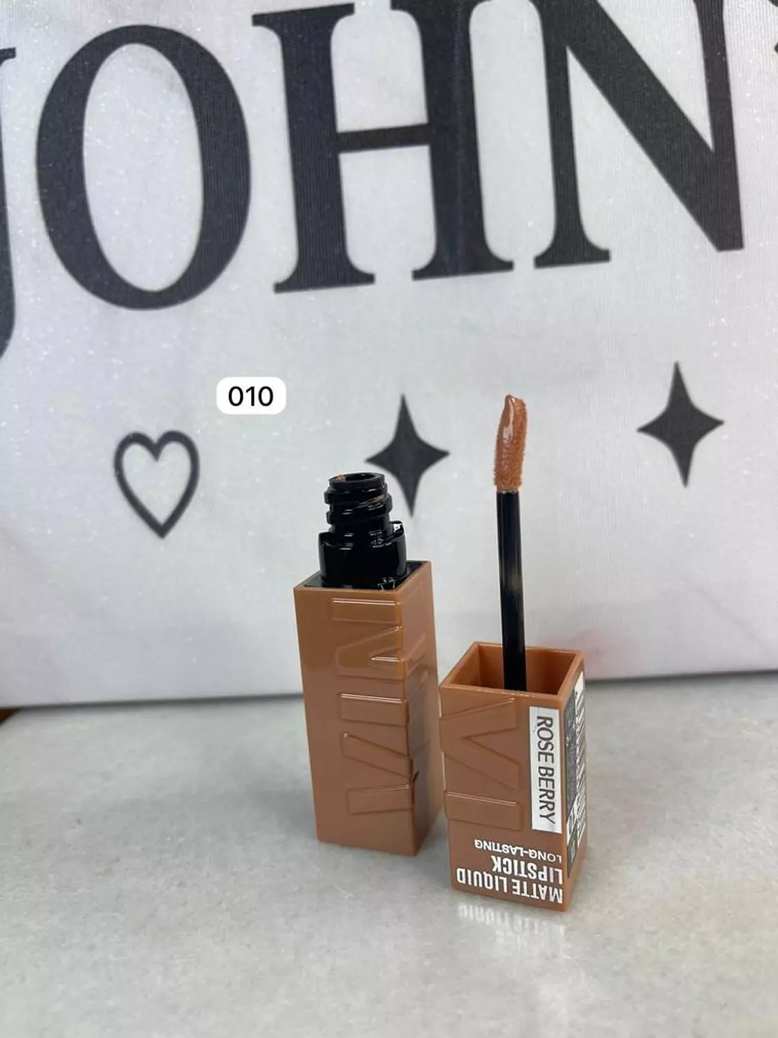ROSE BERRY LIP STICK MATTE  hover image