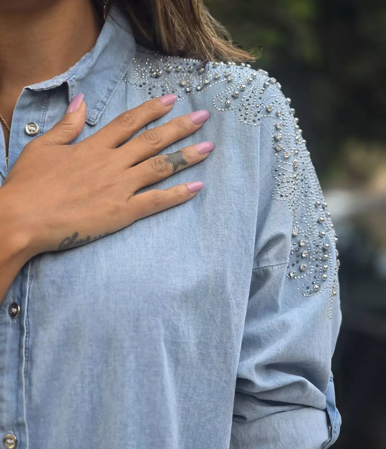 Light blue denim embroidered shirt 4