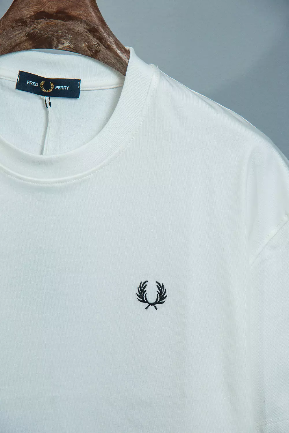 FRED PERRY TSHIRT \ 20540 4
