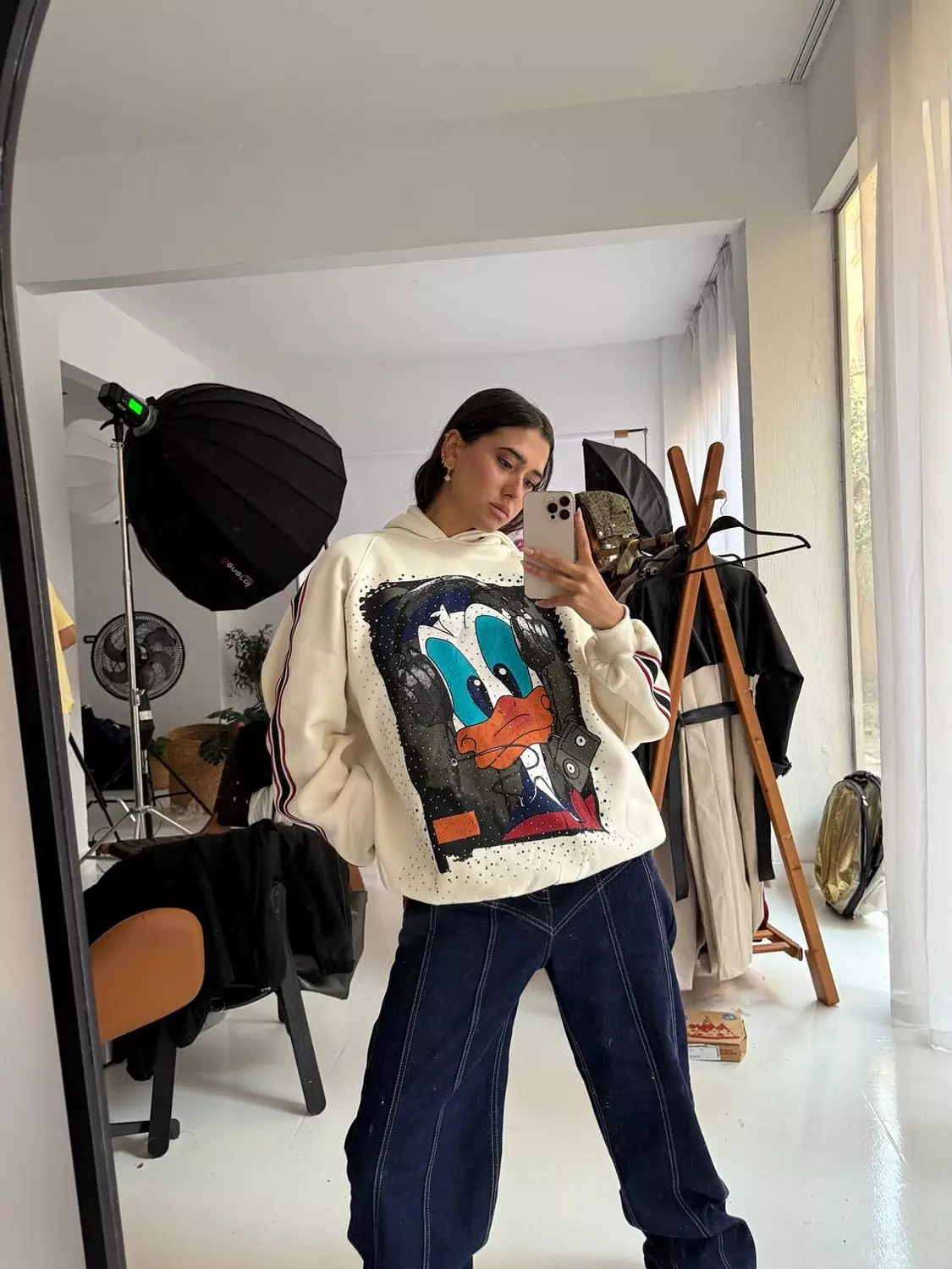 Donald duck sweatshirt  6