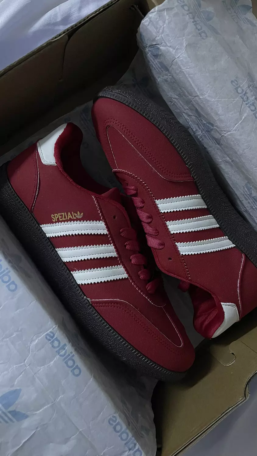 Adidas Spezial in Red  image