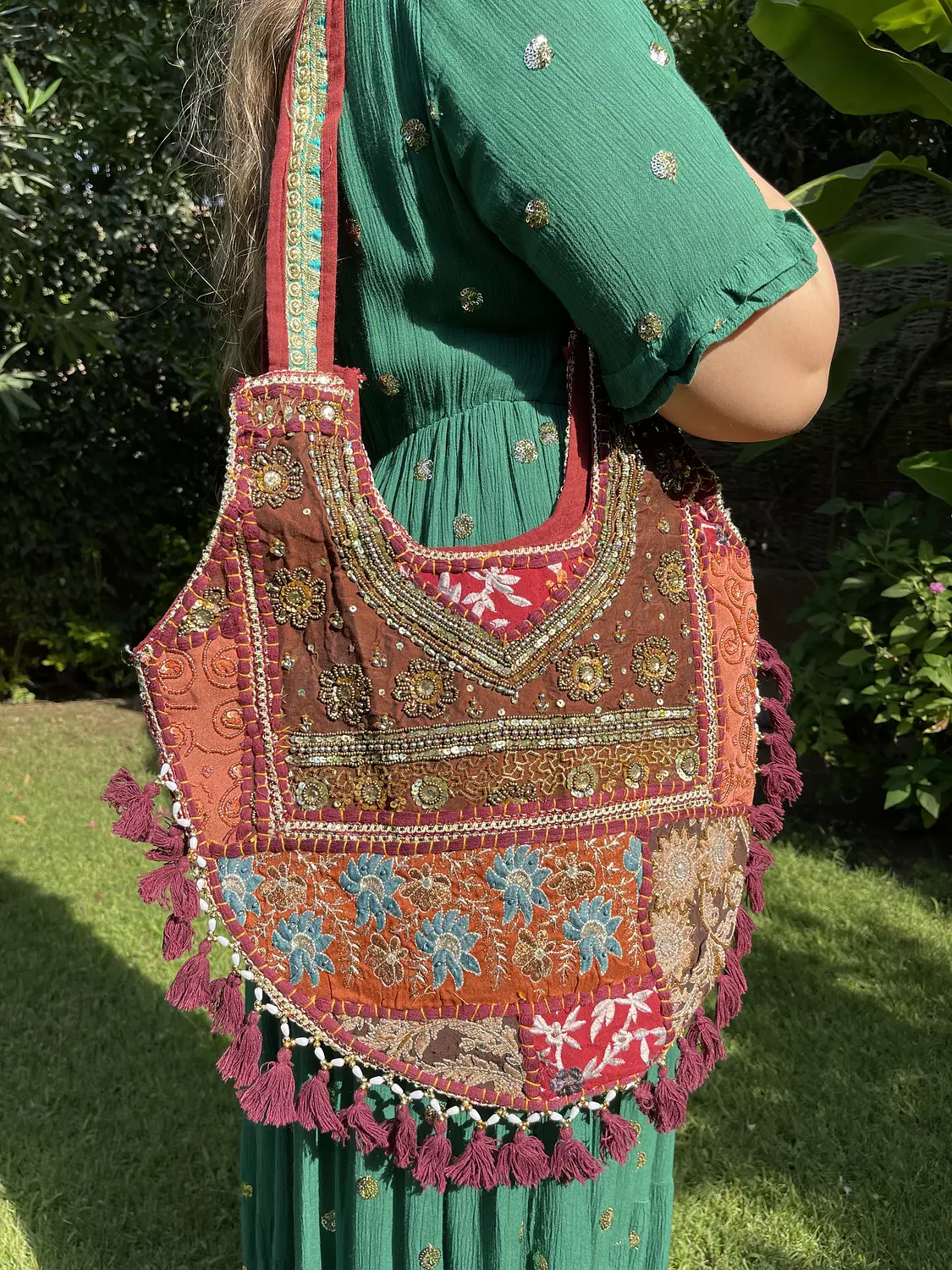 Circular Indian boho bag - Burgundy Double face  4