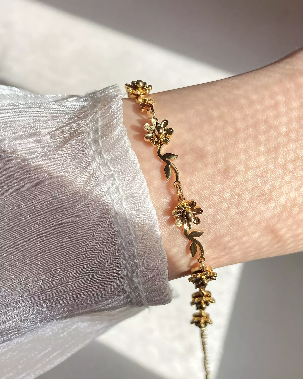 Stainless steel flowers bracelet 2