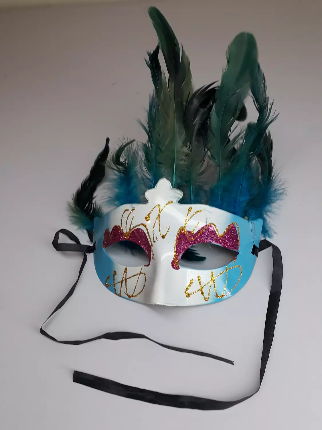 Feather eye mask image