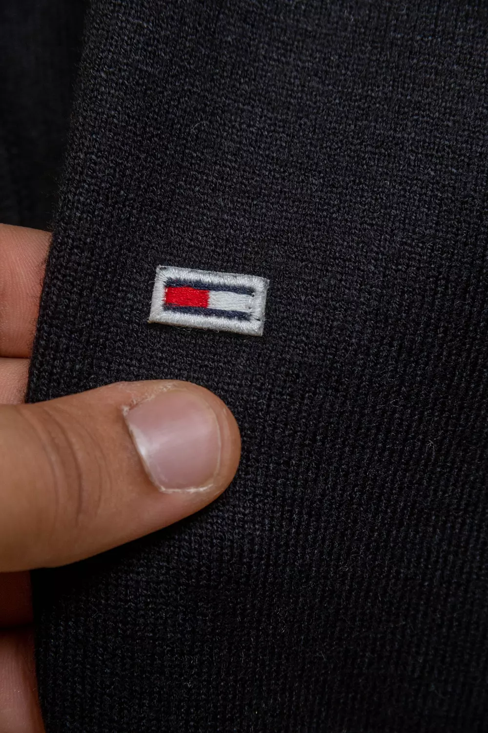 TOMMY HILFIGER HALF ZIPPER PULLOVER  12