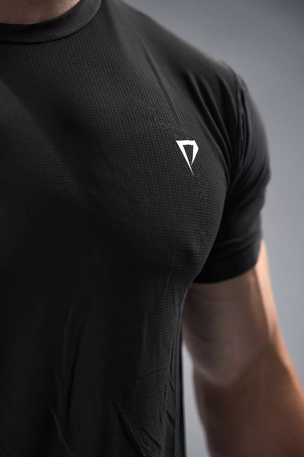 MEN'S CORE TECH T-SHIRT - black 9