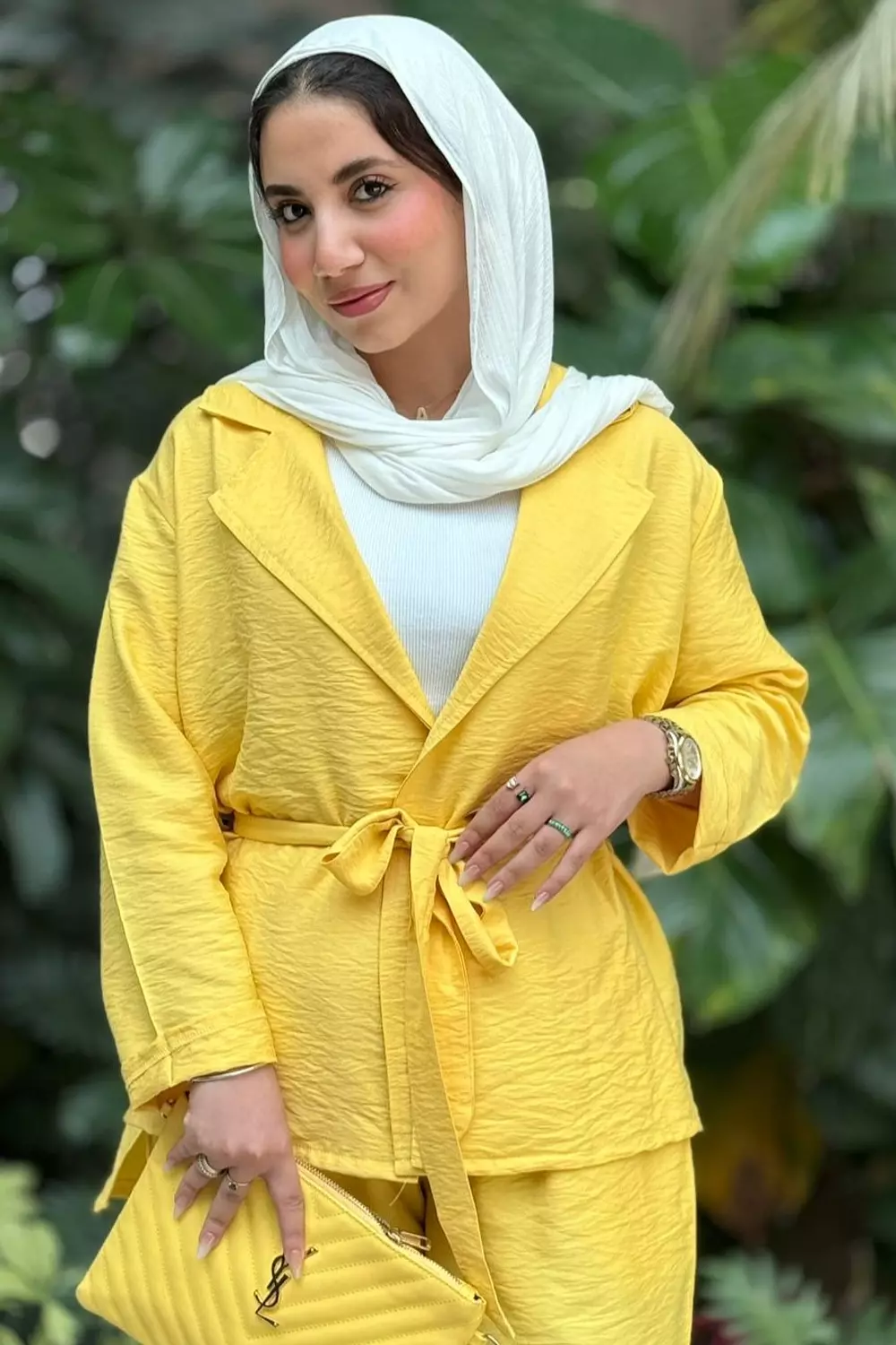 yellow summer set image