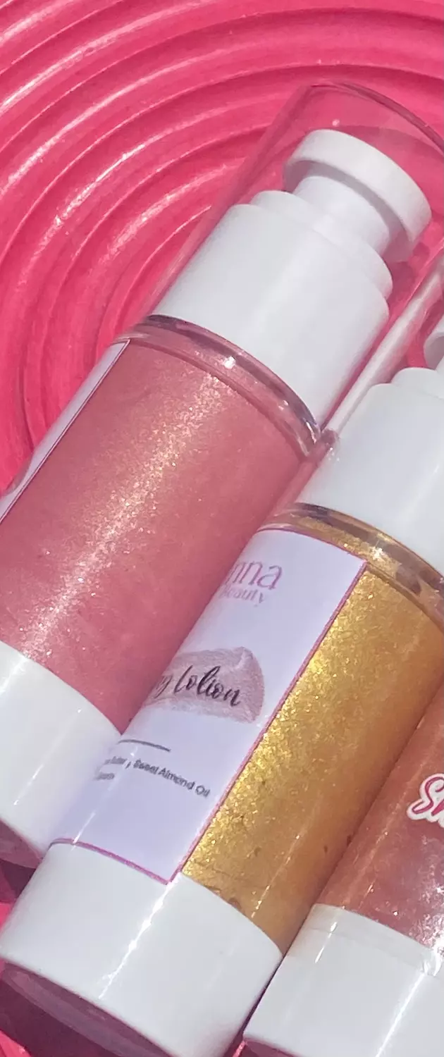 Shimmer body lotion  image