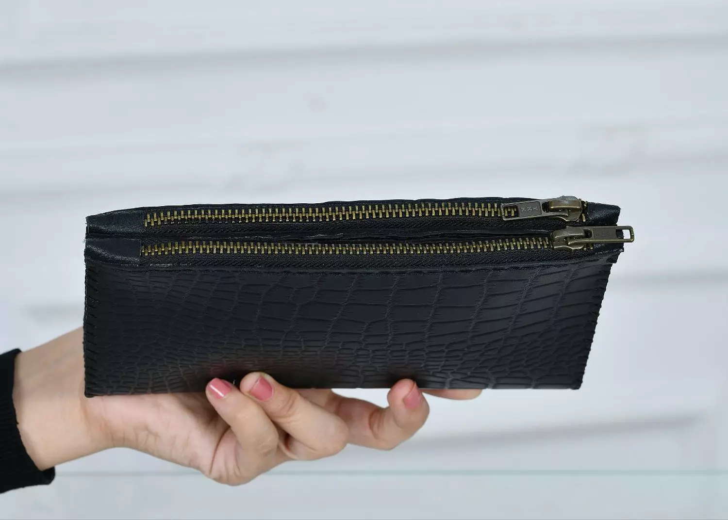 big wallet image