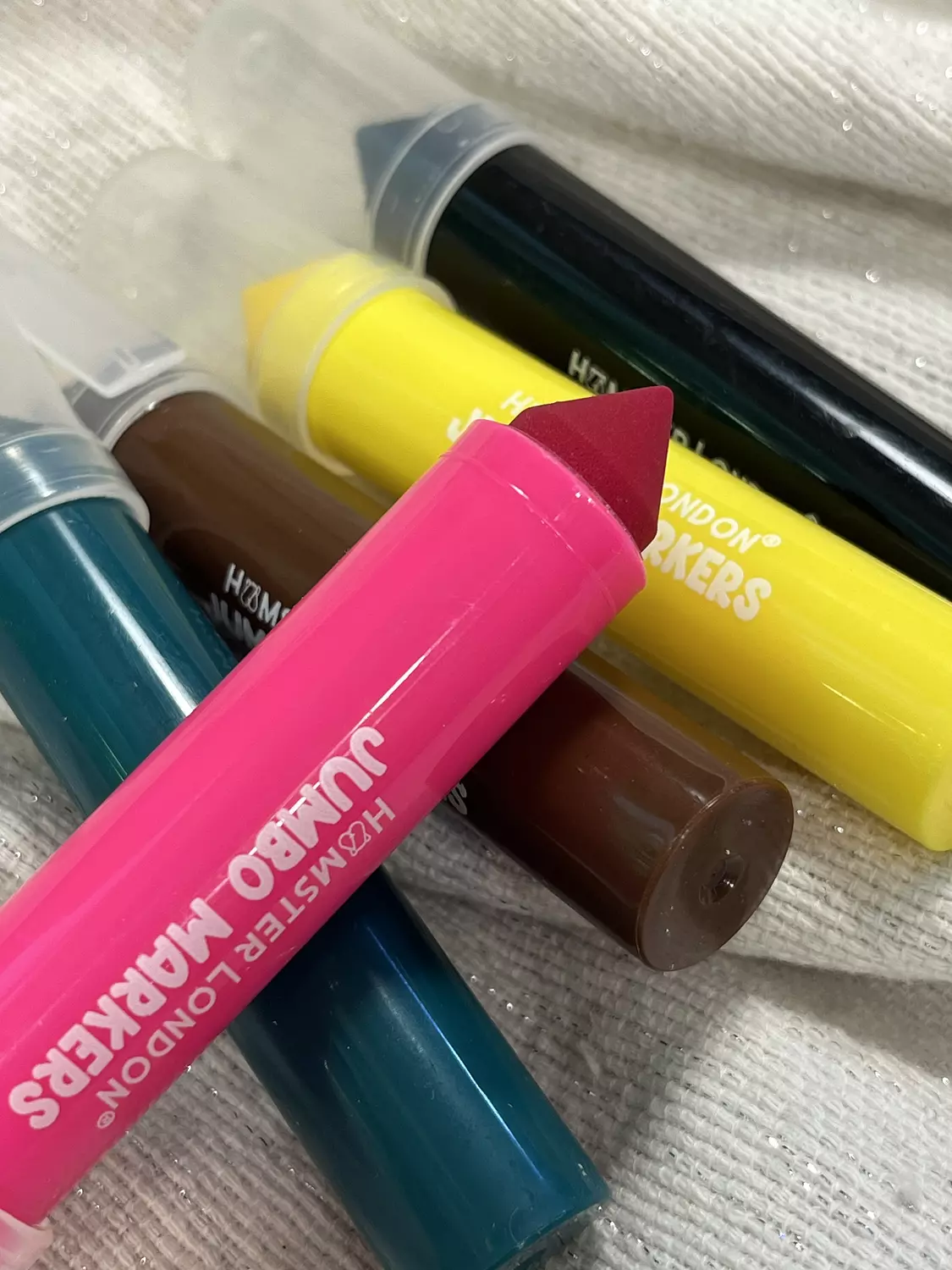 Jumbo marker  image