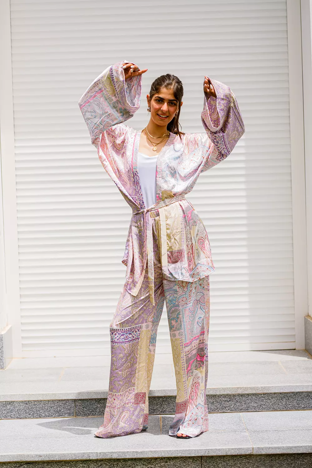 Colorful satin set image