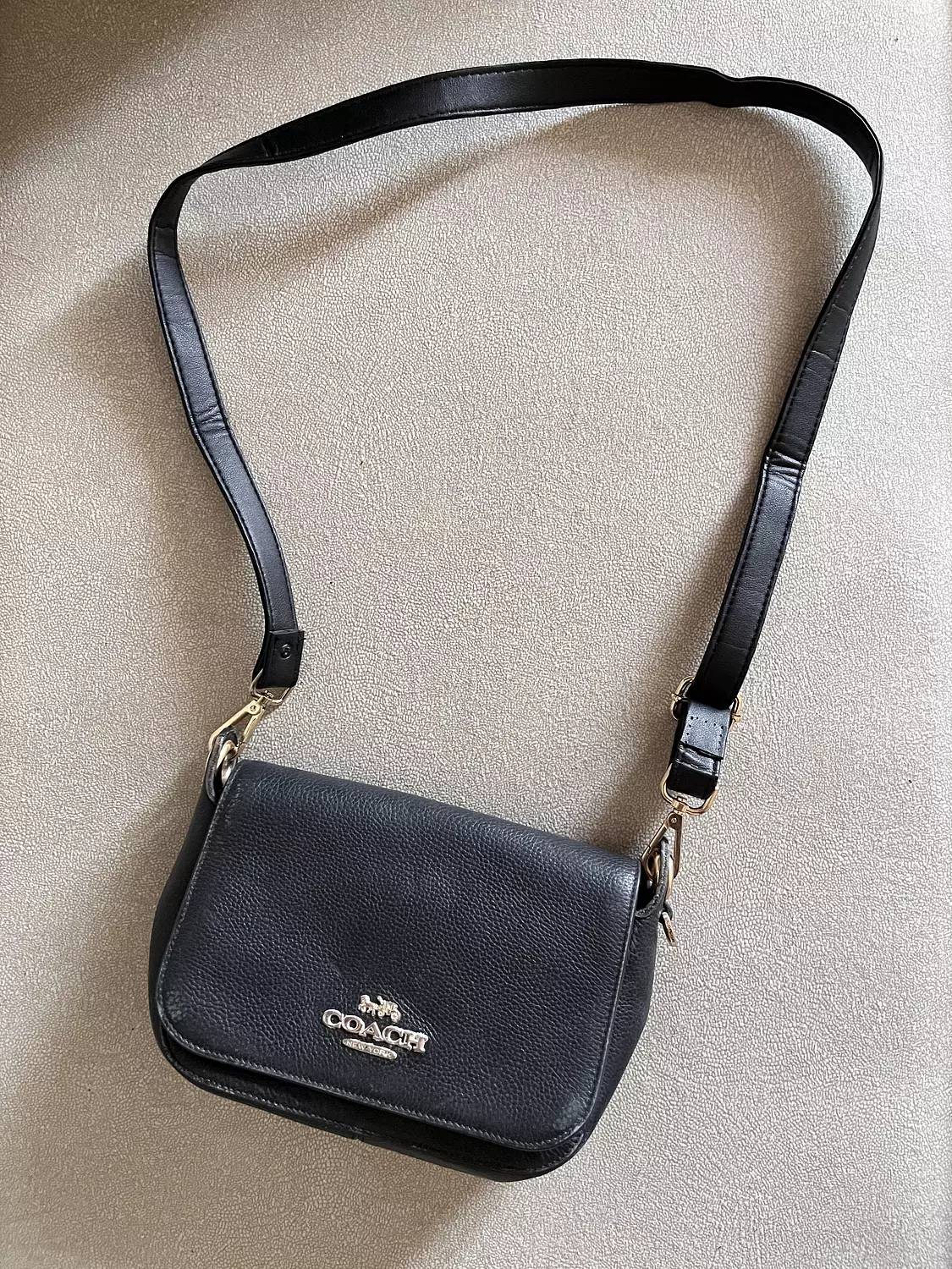 Authentic coach cross body bag  2