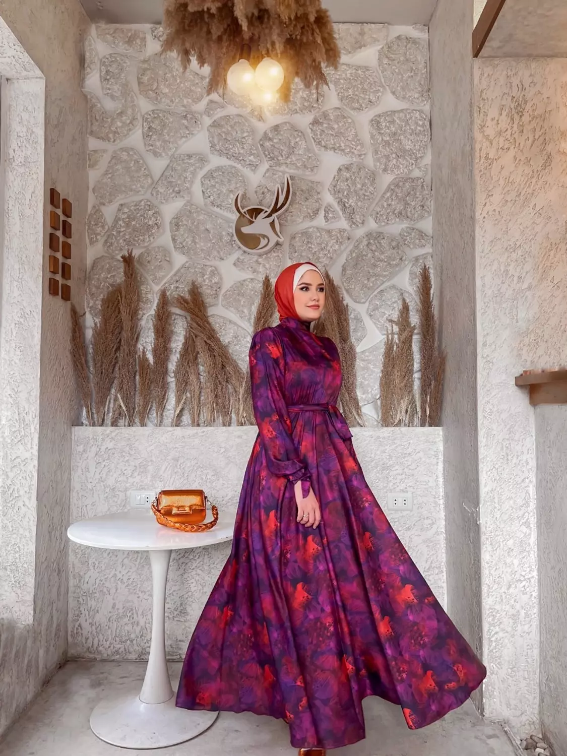 <h3>Dresses</h3>