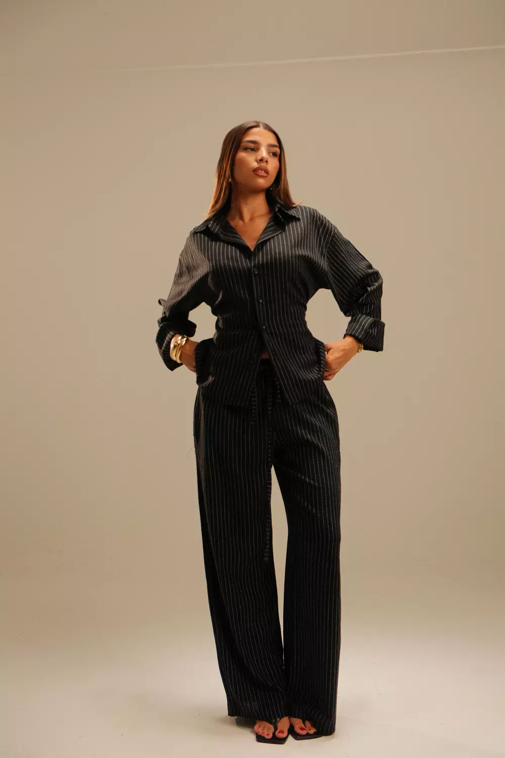 Striped Linen Set image