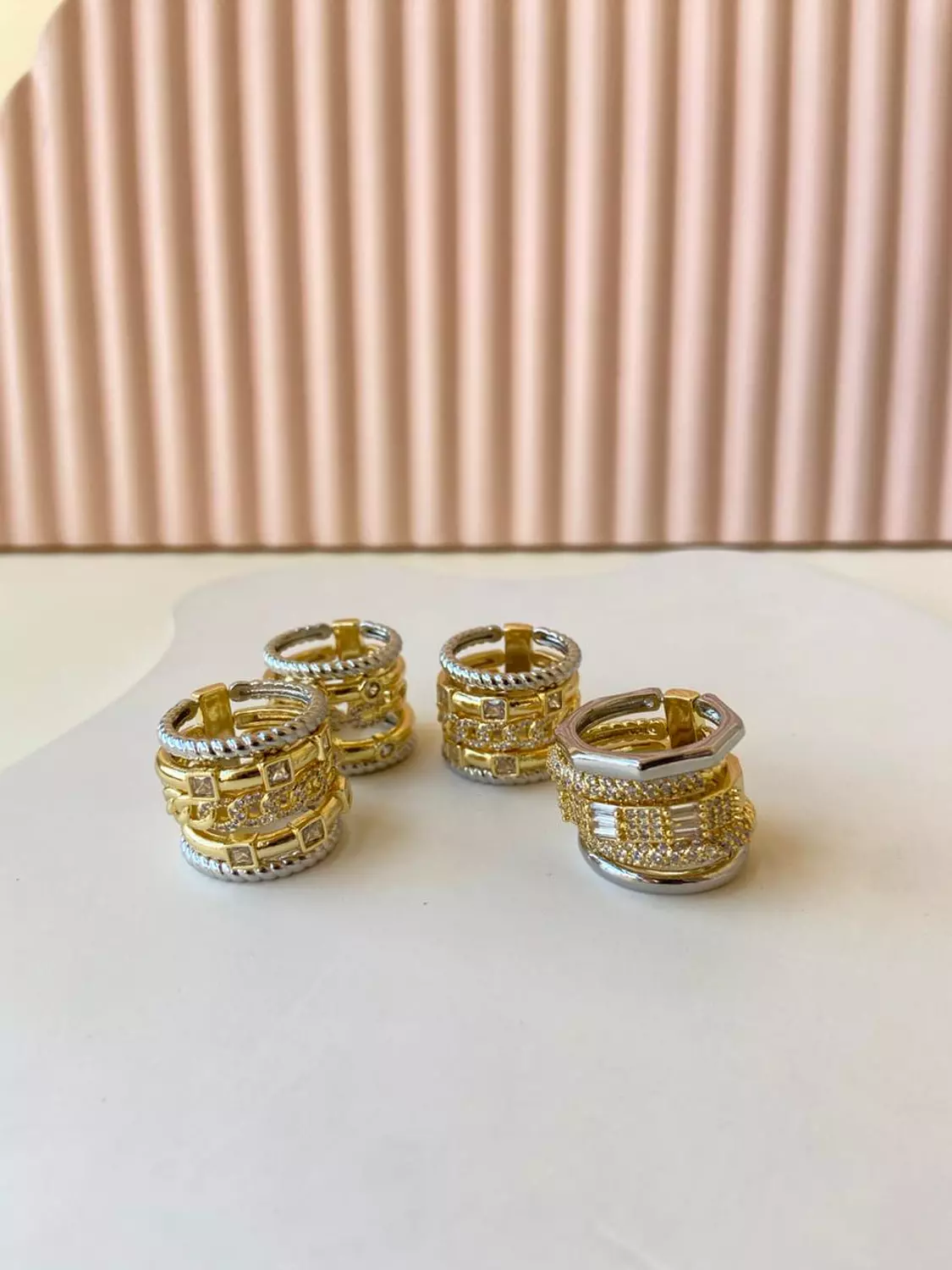 <h3><span style="color: #ad8c90">Rings</span></h3>