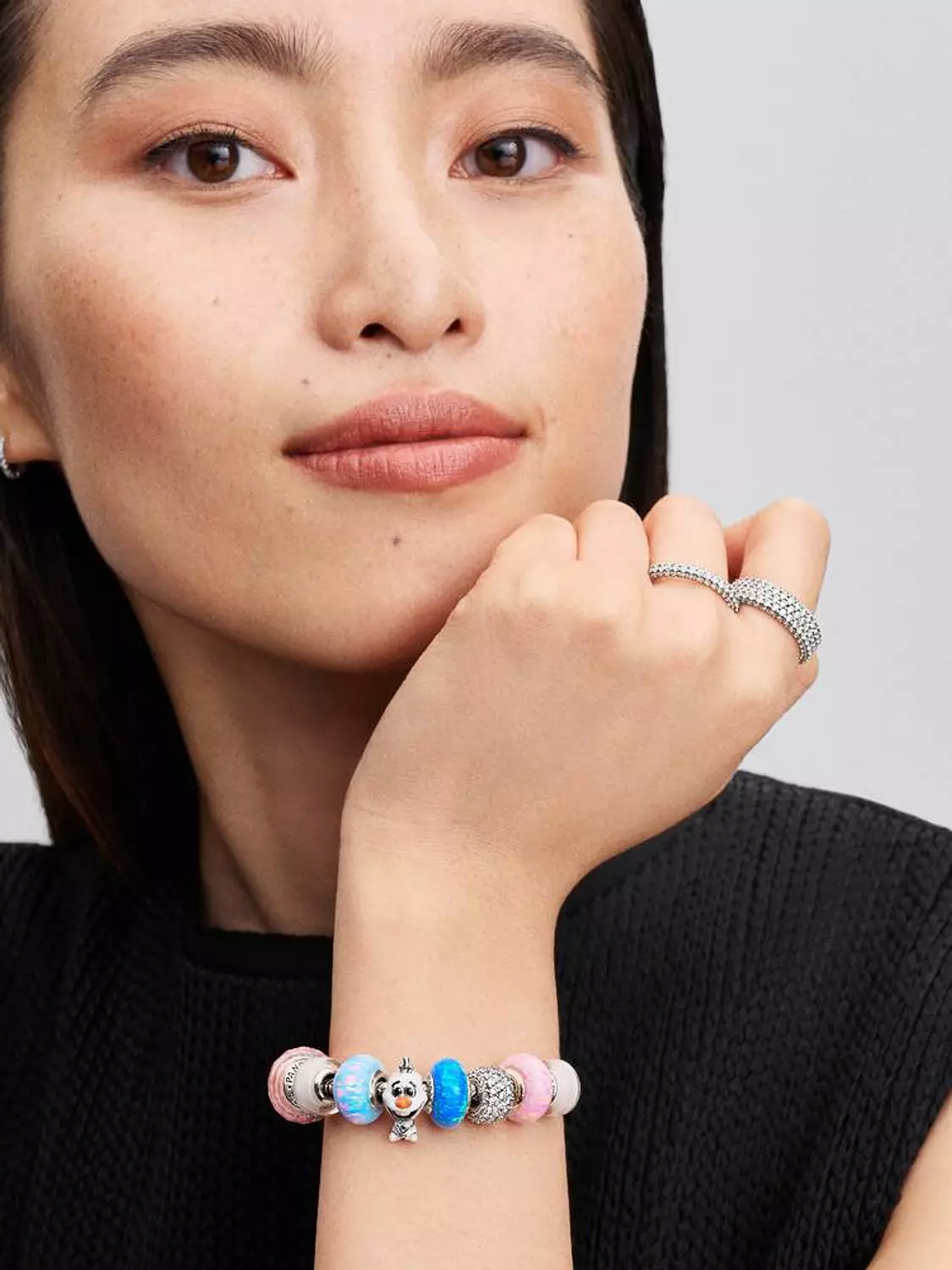 Disney Frozen Olaf Charm 4