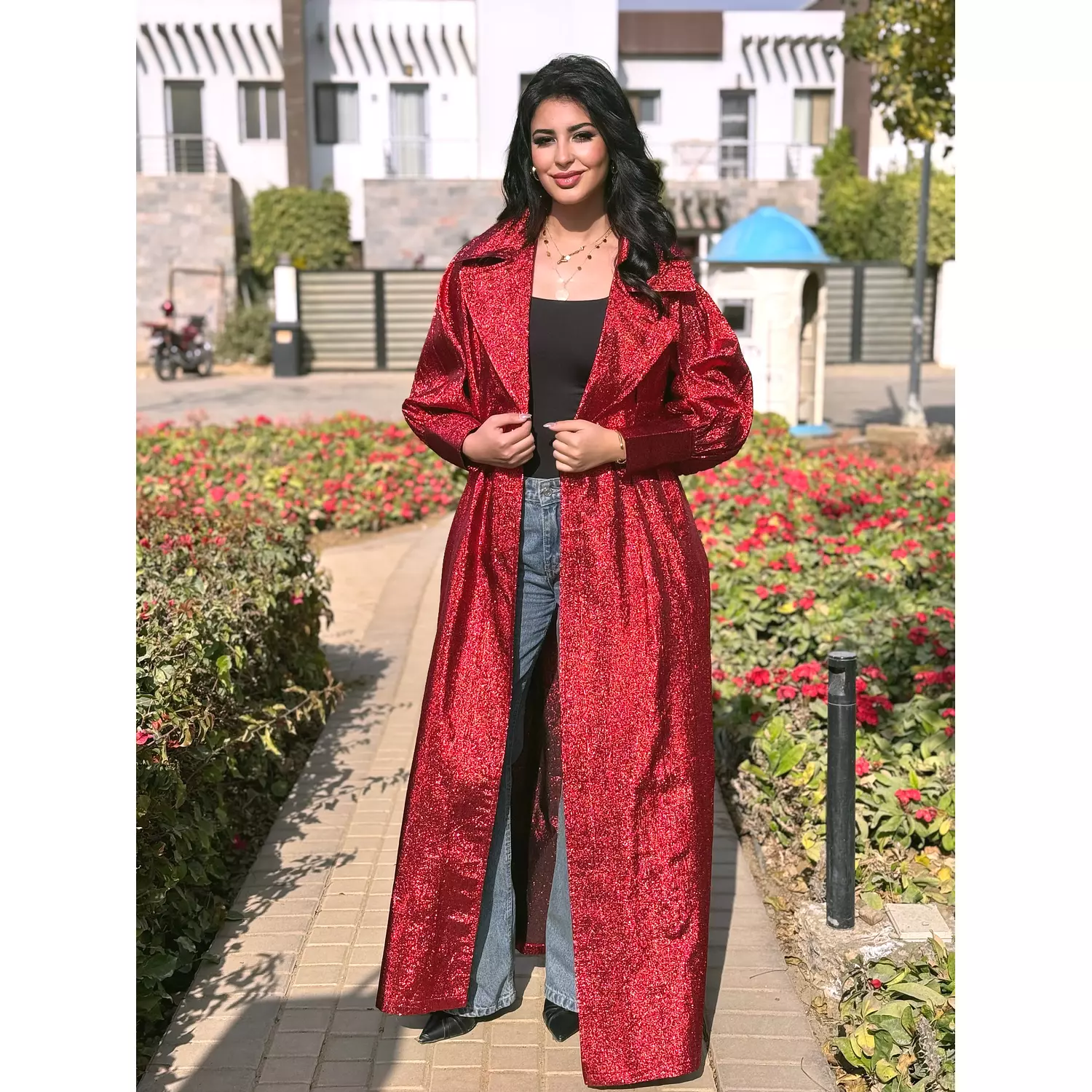 Farida red-2nd-img