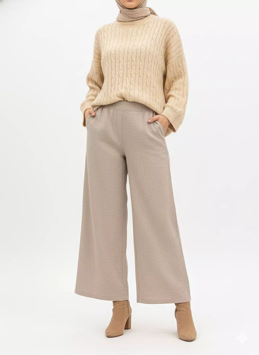 Comfortable Wide-Leg Knit Trousers 1