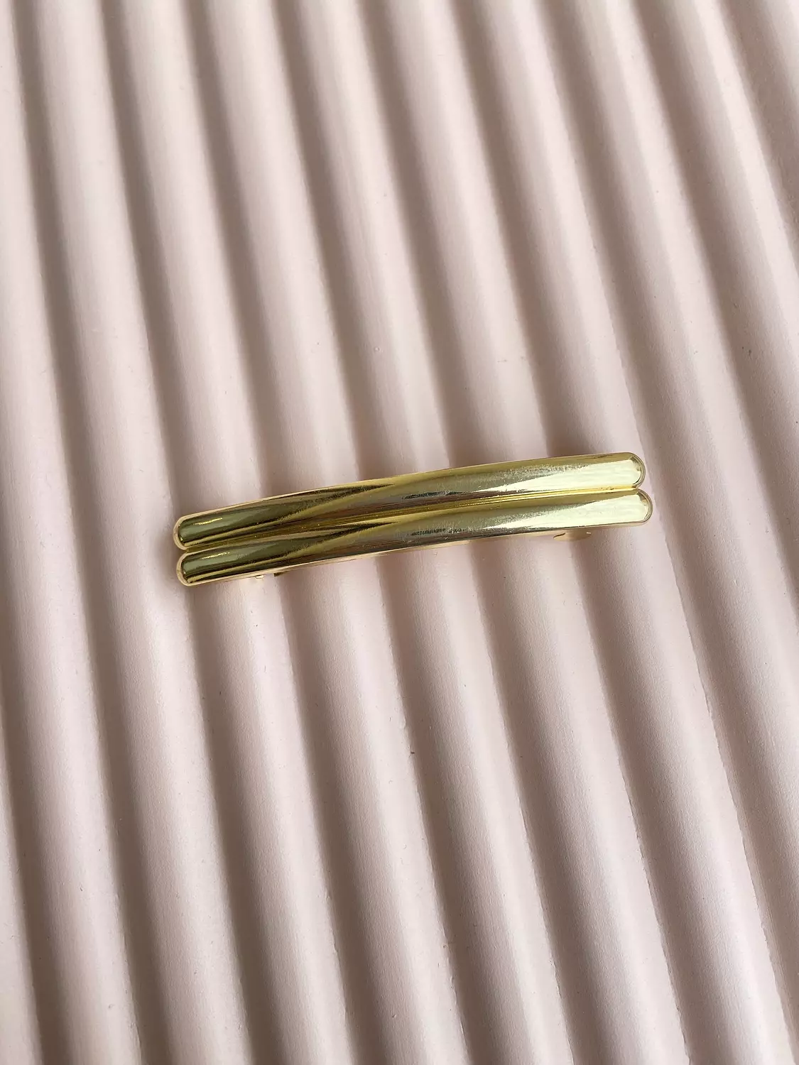 Two lines clips image