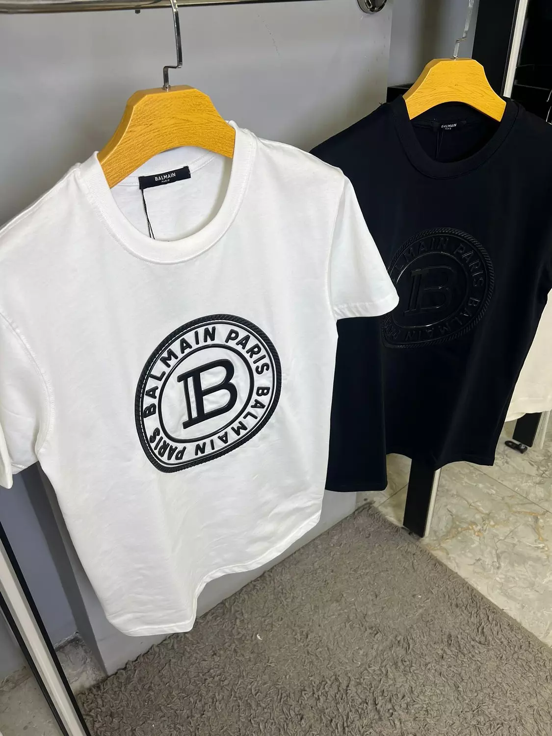BALMAIN TSHIRT / 1259 6