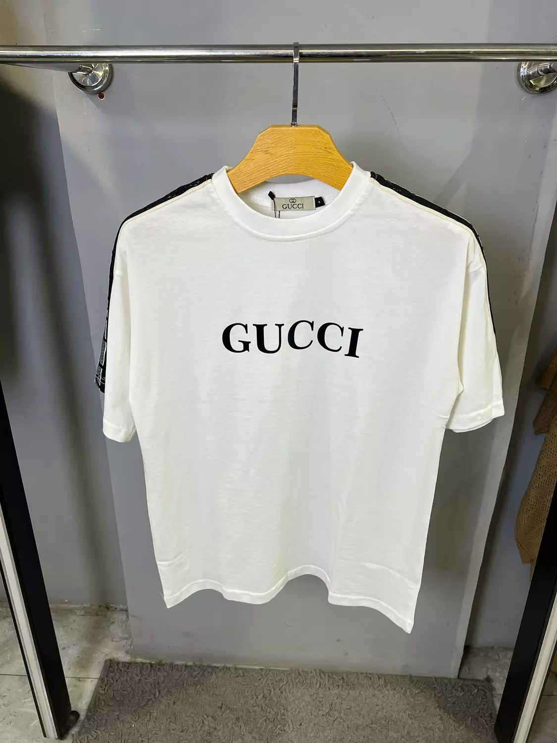GUCCI TSHIRT / 1484 image