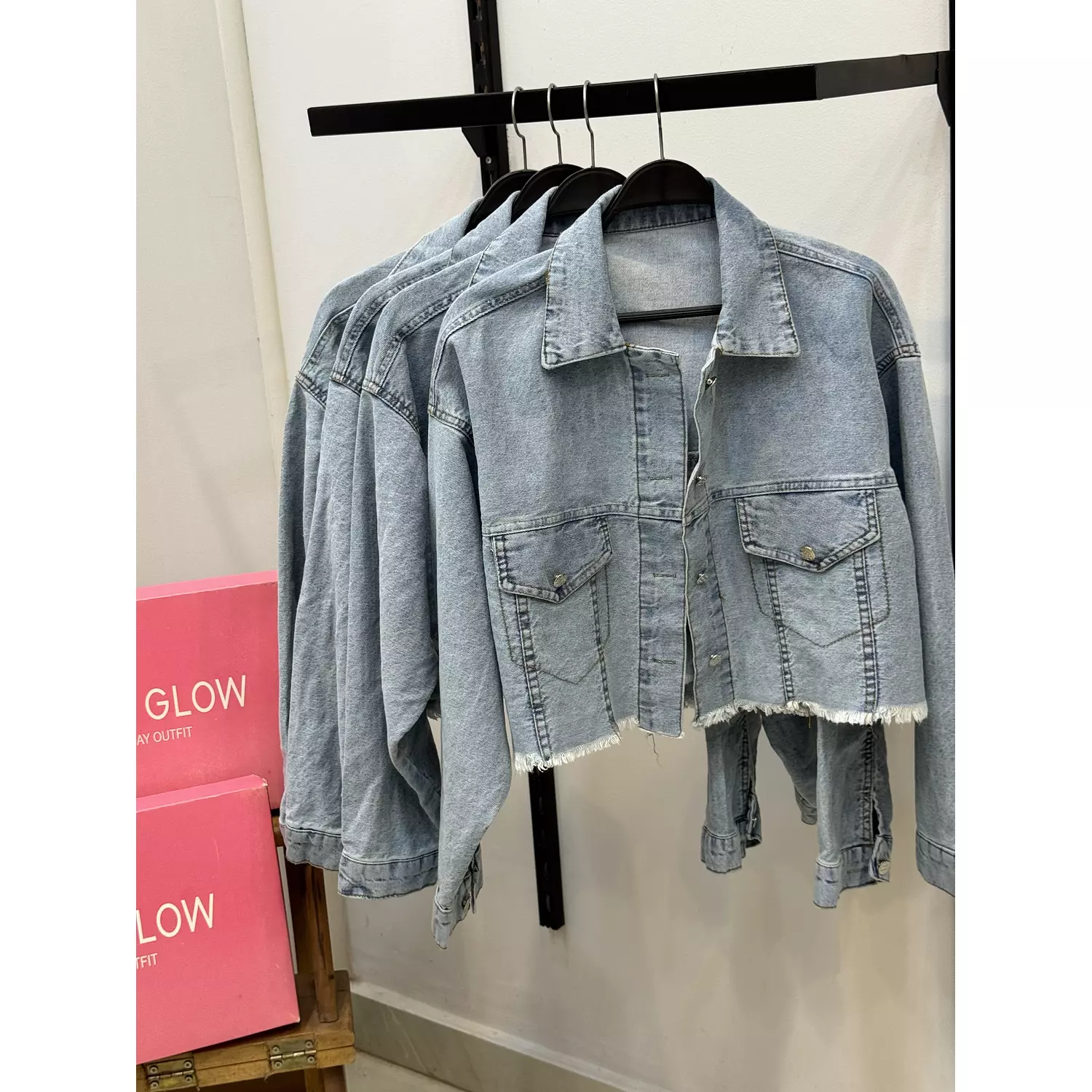 cropped denim jacket  4