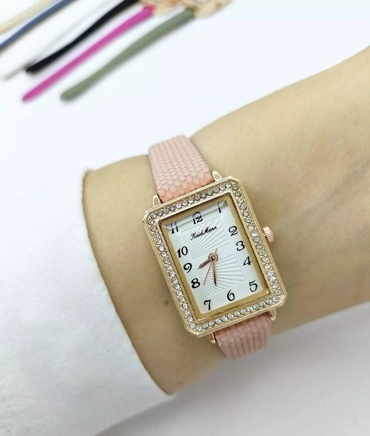 Watch W01 2