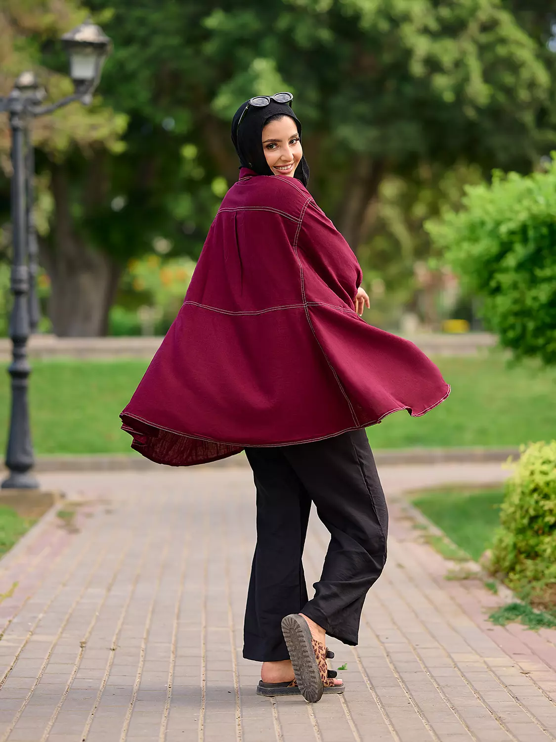 Hayat Blouse in Burgandy 4