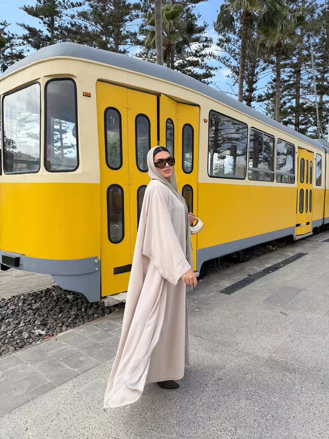 2-Piece Modest Cardigan Set – Elegant Everyday Look 2