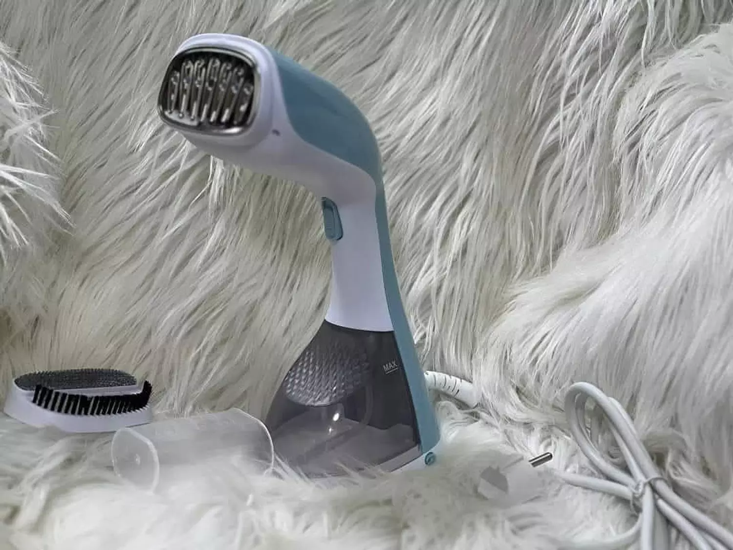 Handheld Garment Steamer 1