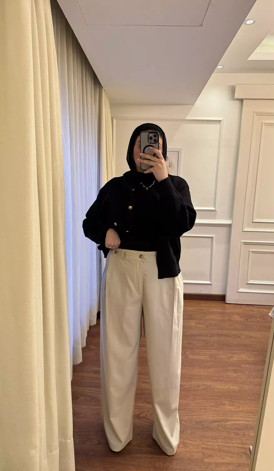 Loose-Darted Pants - Beige  4