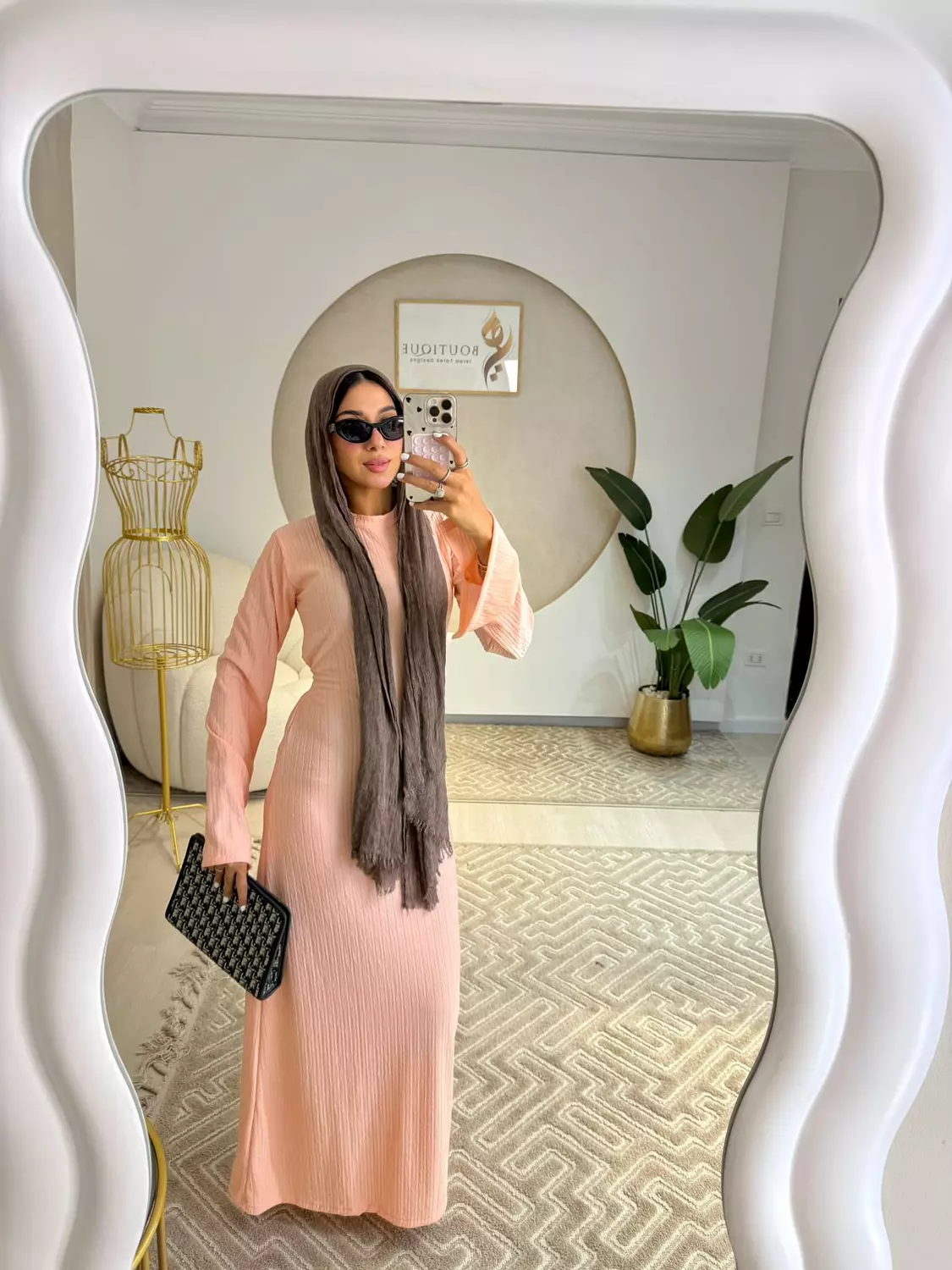 Basic Dress Simon image