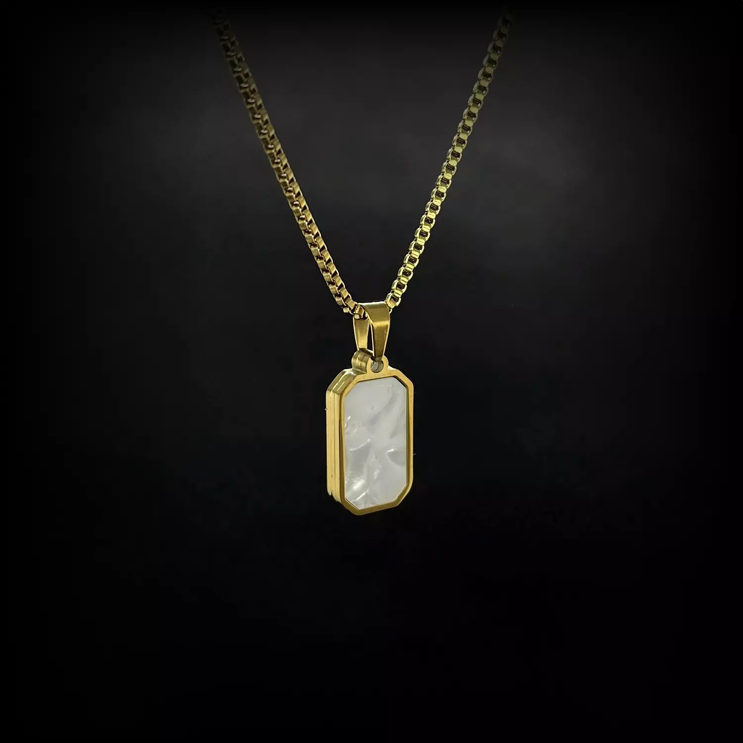 NoirBlanc Necklace 3
