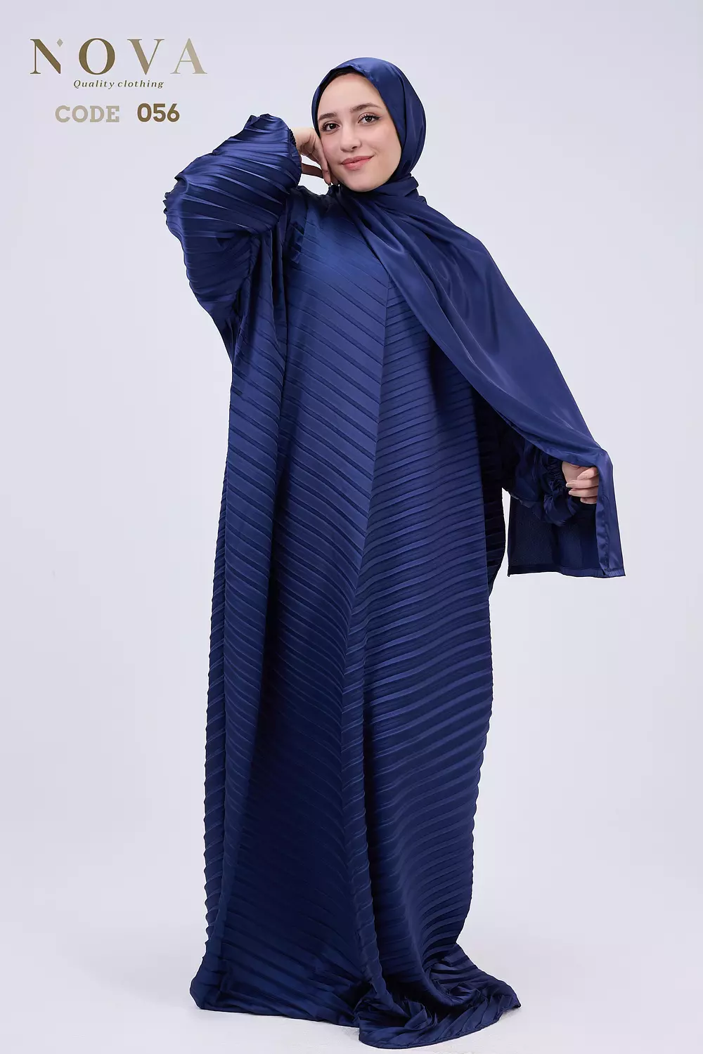 <h2 style="text-align: justify"><span style="color: rgb(123, 103, 69)">Pleated Satin →</span></h2>