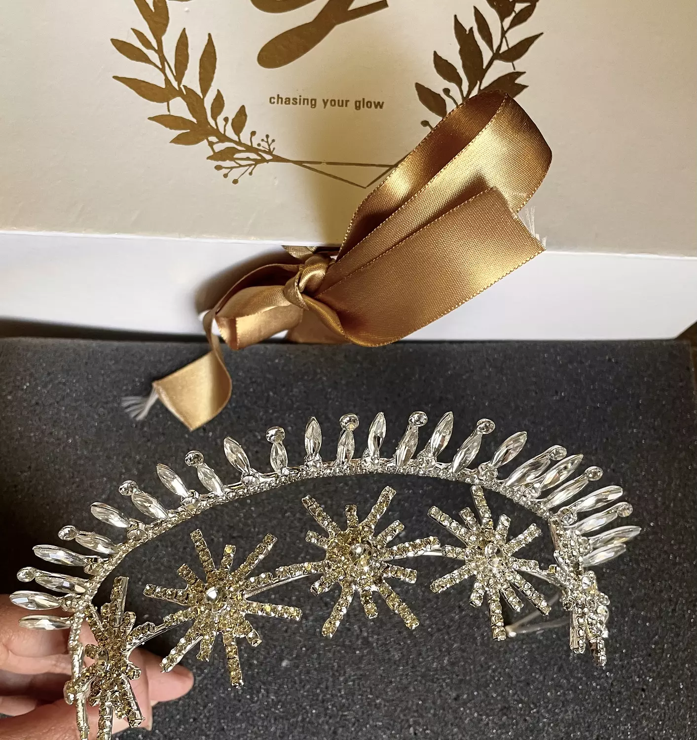 Glam starina image