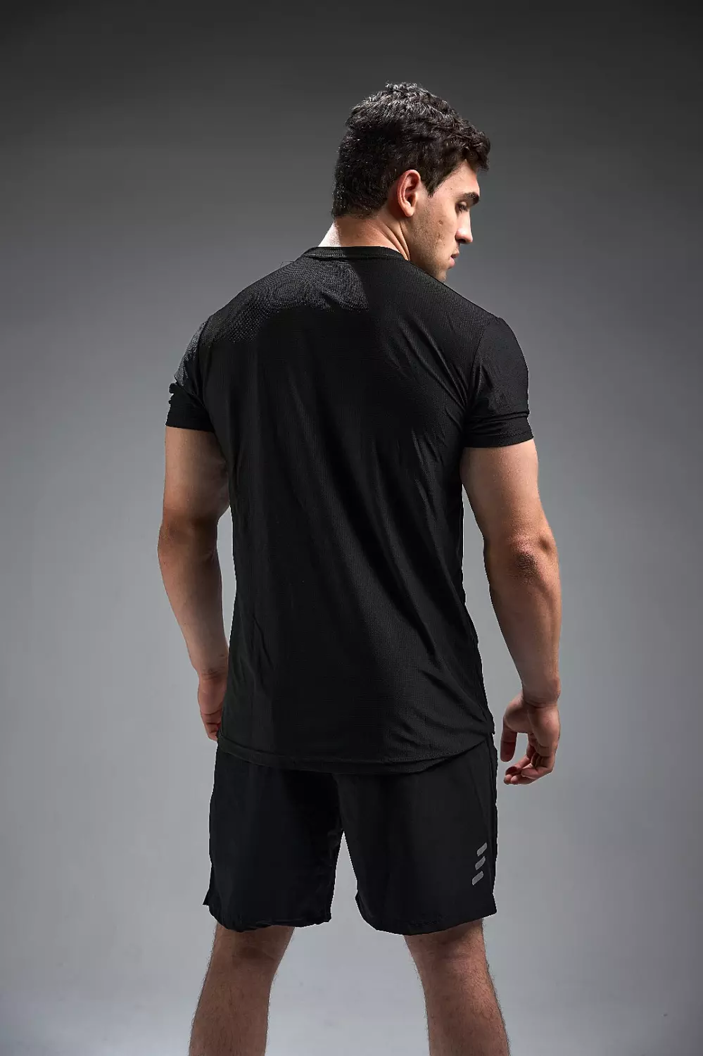 MEN'S CORE TECH T-SHIRT - black 4