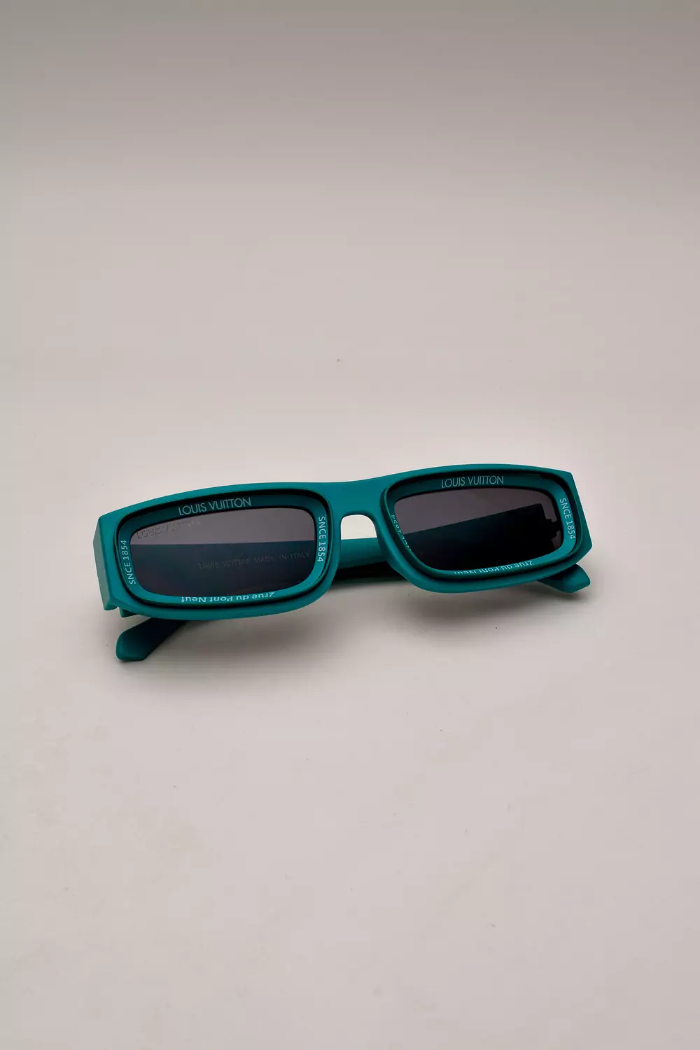 LV sunglasses 2