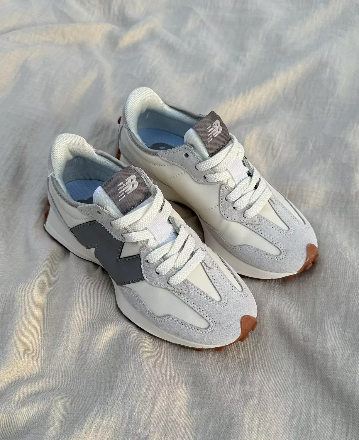 New balance 327 image