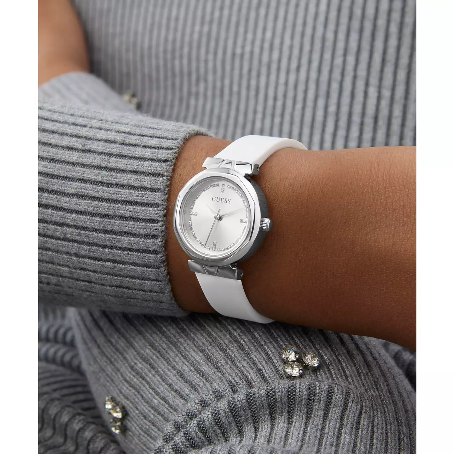 GUESS Ladies White Silver Tone Analog Watch White Silicone Strap GW0928L1 7