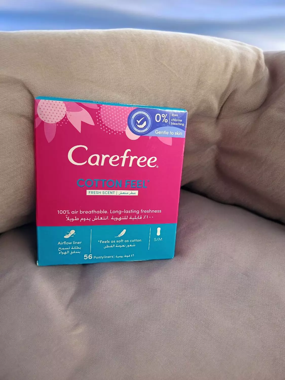 Carefree Cotton With Fresh Scent Panty Liner - 56 pcs image