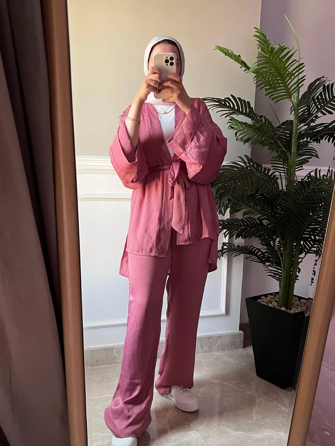 Shimmery Set With External Belt 1