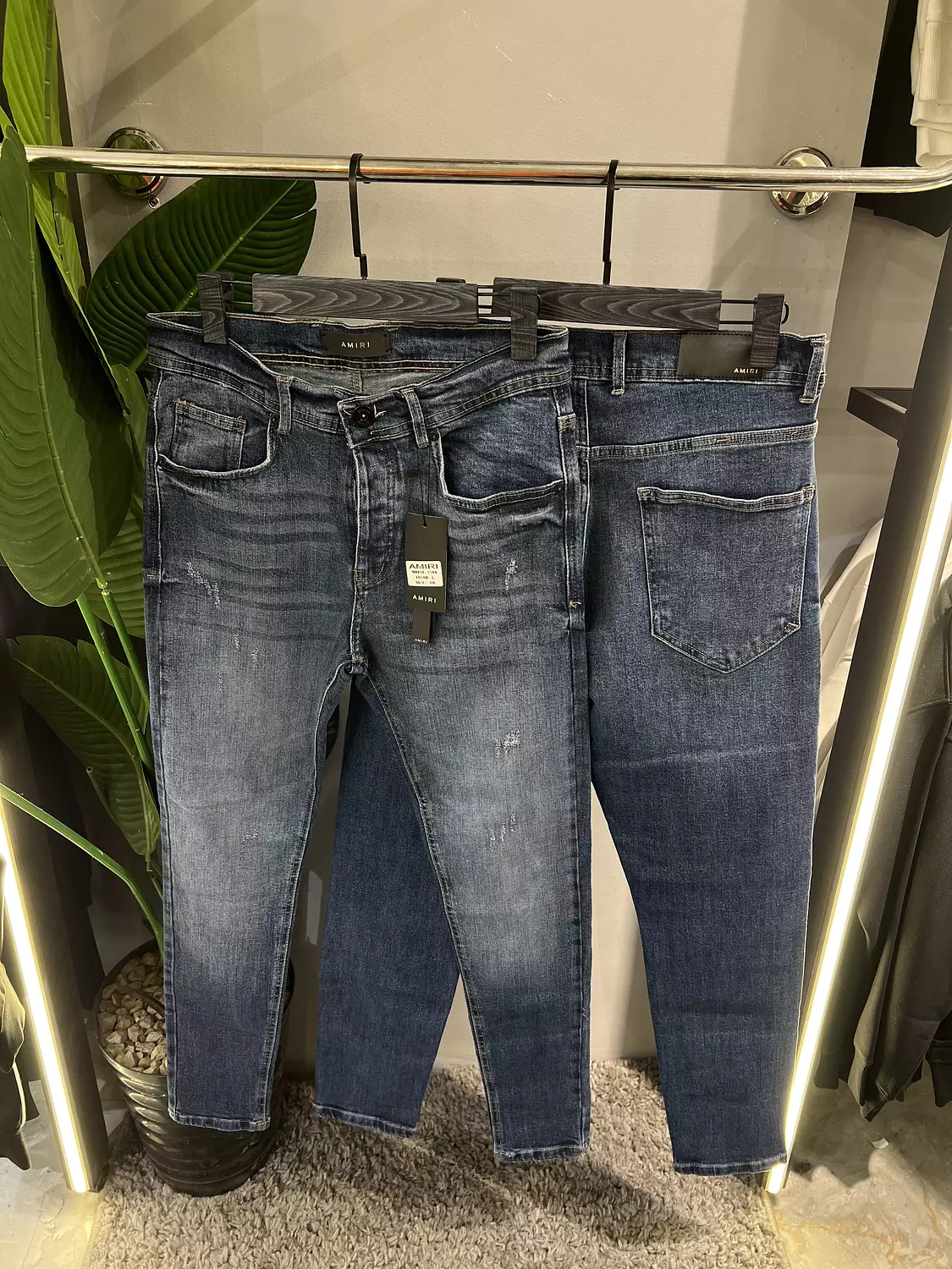 Amiri jeans 2