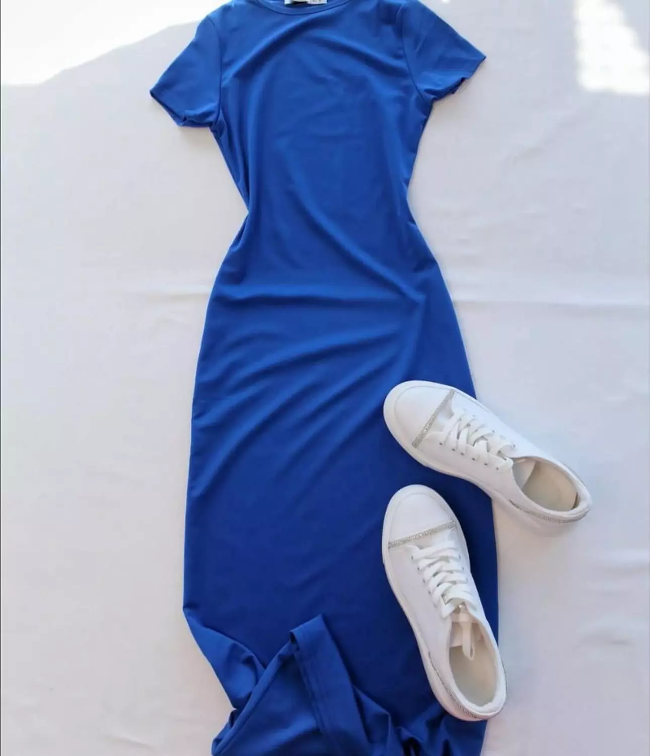 Basic dress image