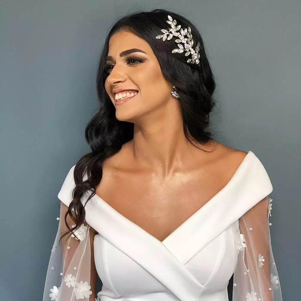 Amira