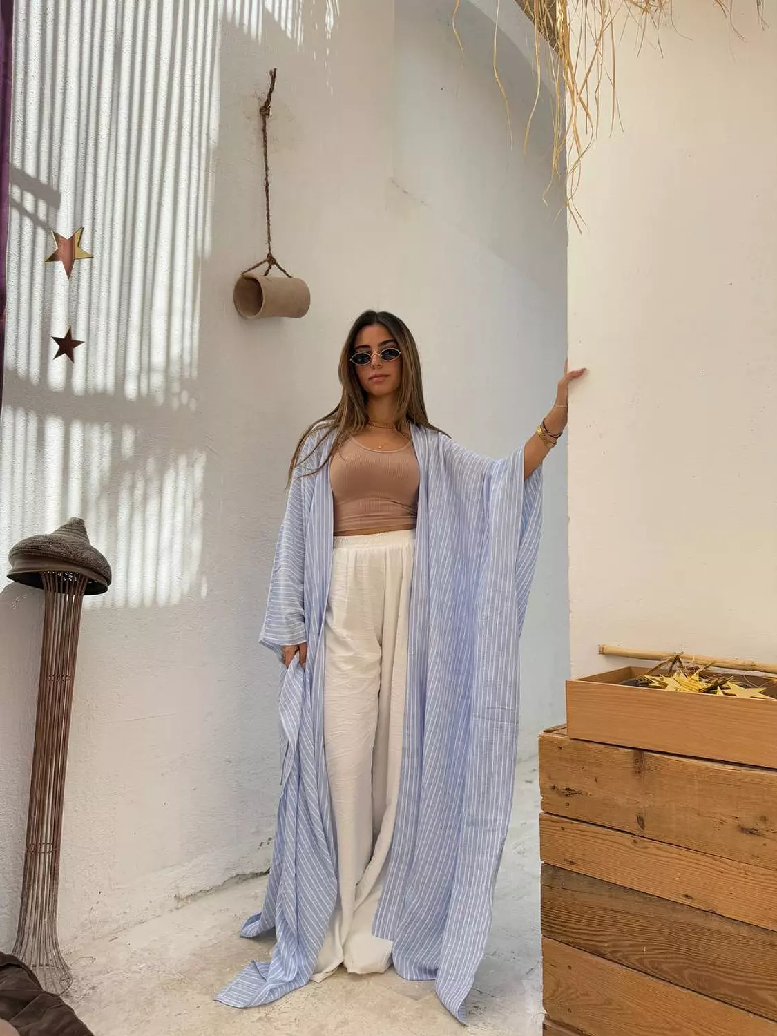 The waves cardi image