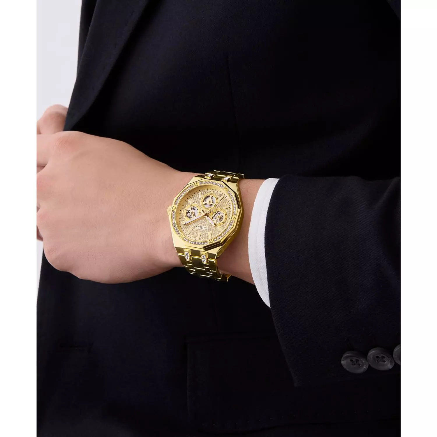 GUESS Mens Gold Tone Multi-function Watch Gold Tone Stainless Steel Bracelet GW0960G2 10