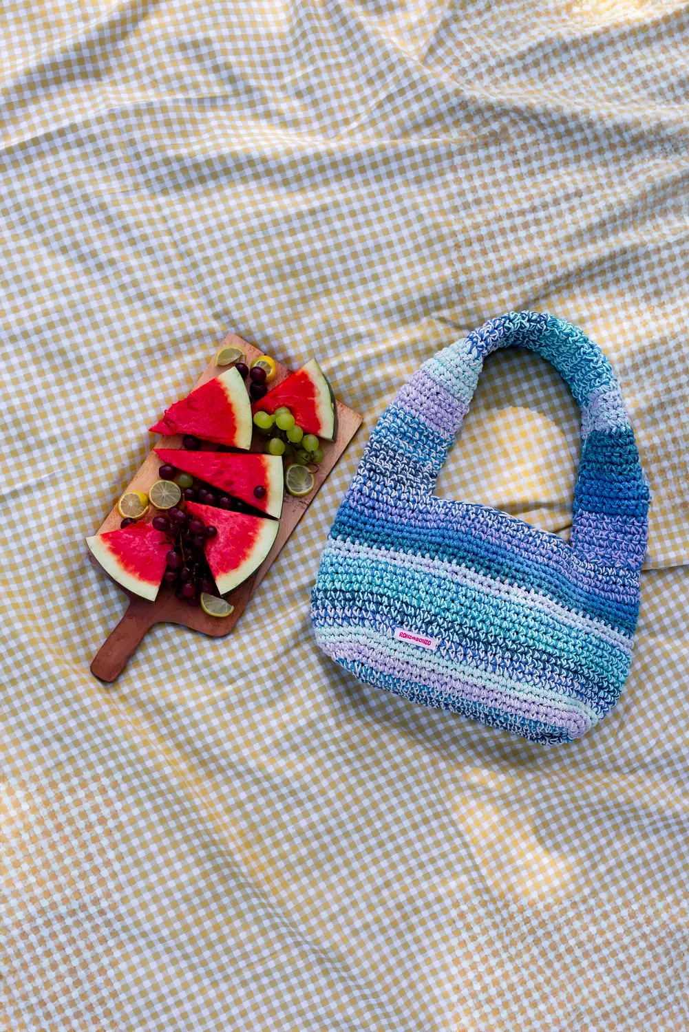 <p><span style="color: rgb(238, 31, 109)">Groovy Bag</span></p>