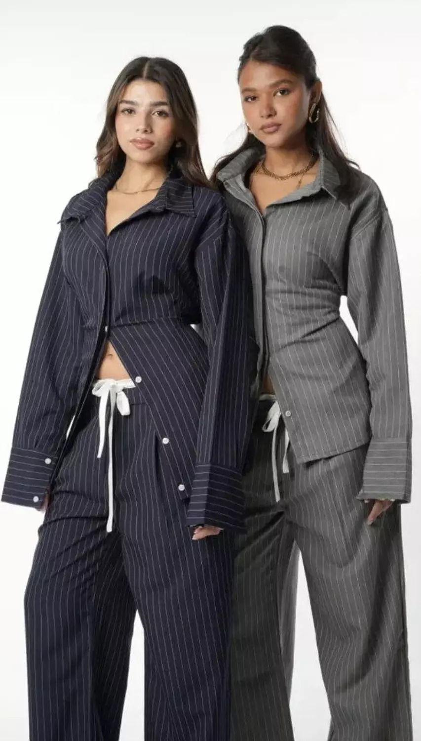 4*1 striped set  image