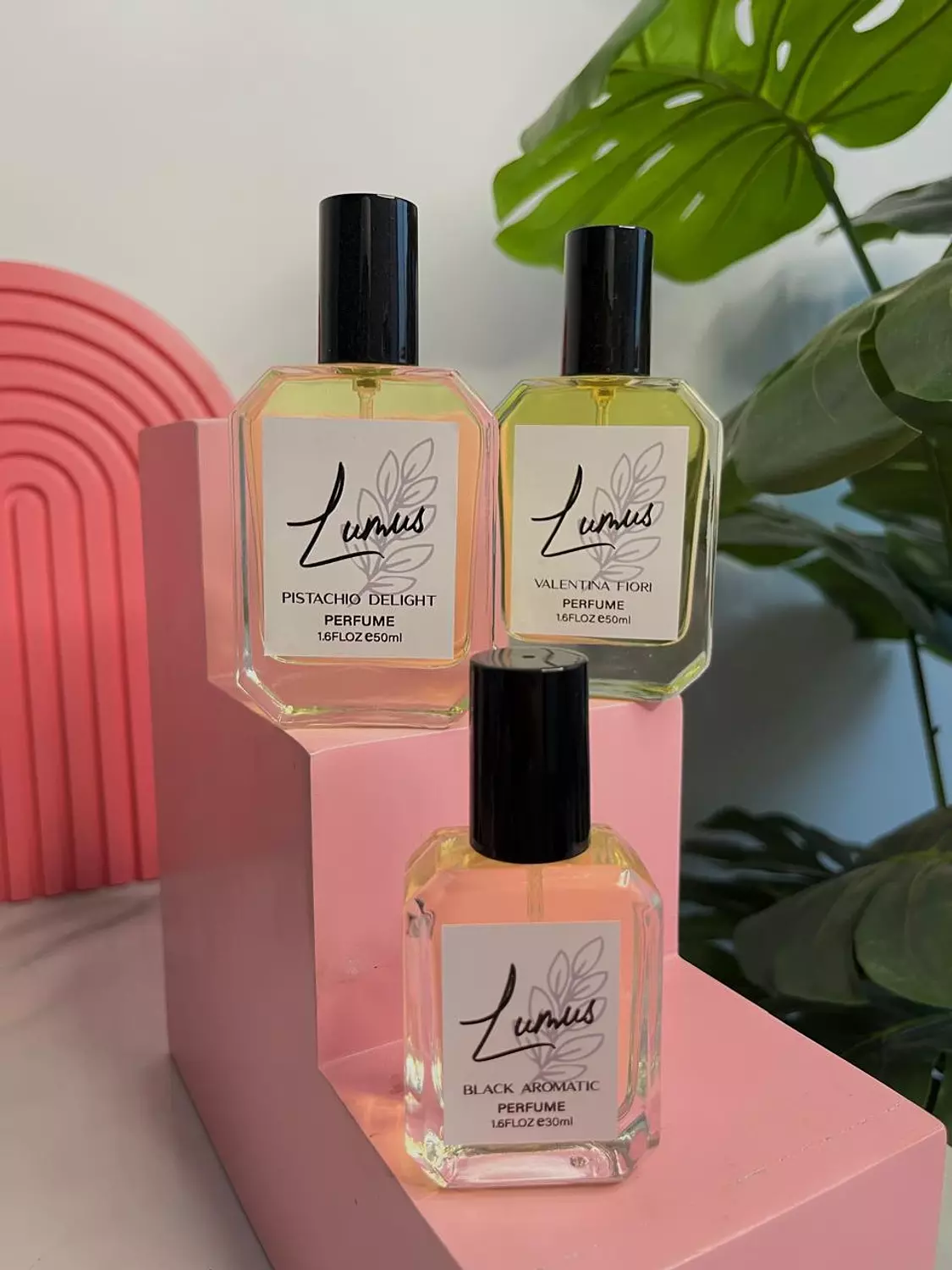 WOMEM PERFUME image